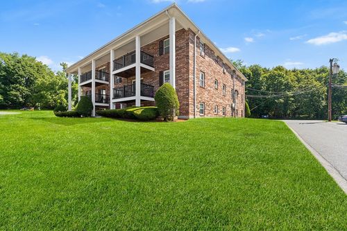 apt-1-3 Walker Rd, North Andover, MA, 01845-1915 | Card Image