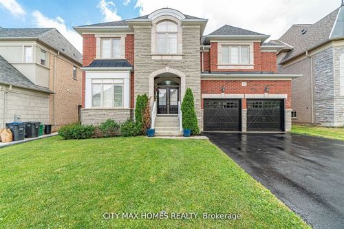 57 Beacon Hill Dr, Brampton, ON, L6X1H7 | Card Image