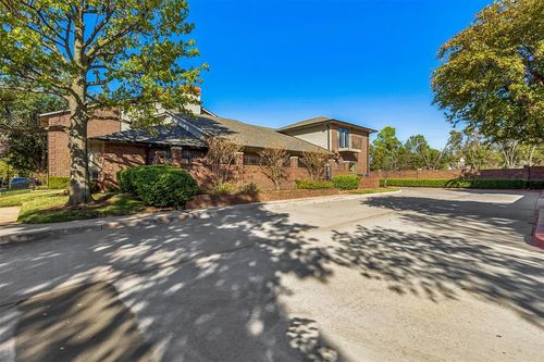 88-6208 Waterford Boulevard, Oklahoma City, OK, 73118 | Card Image