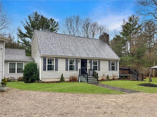 92 Black Plain Rd, Exeter, RI, 02822-2105 | Card Image