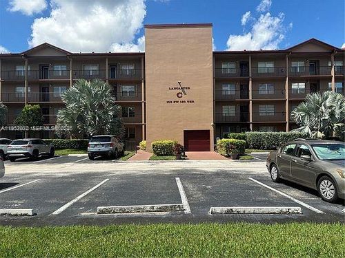 apt-106c-100 Sw 130th Ter, Pembroke Pines, FL, 33027-4019 | Card Image