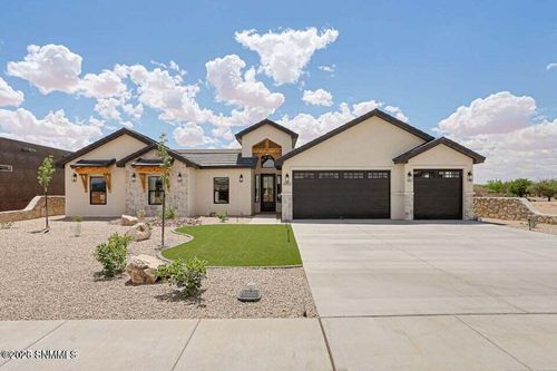 4598 Mesa Corta Dr, Las Cruces, NM, 88011-6040 | Card Image