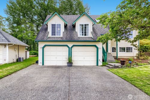 5219 64th Ave Ne, Marysville, WA, 98270-9007 | Card Image
