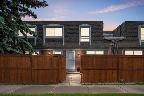151-330 Canterbury Drive Sw, Calgary, AB, T2W1H6 | Card Image