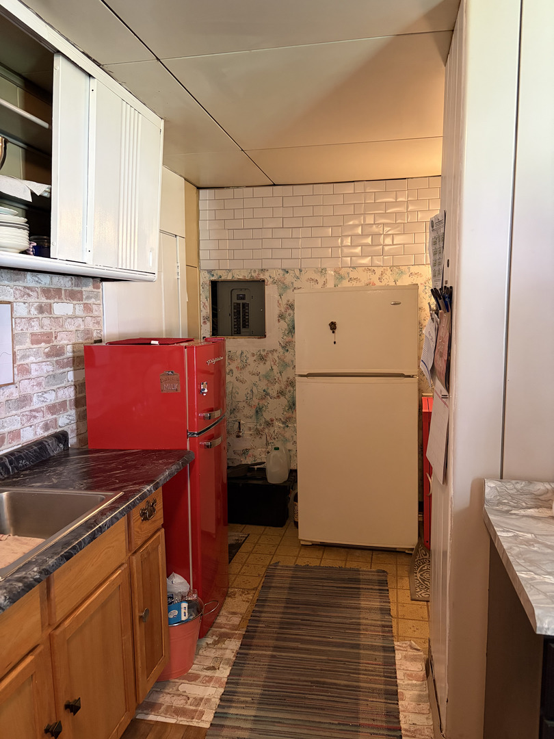 Residential in Mendota 4