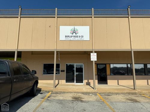 1715 W Kingshighway, Paragould, AR, 72450-4014 | Card Image