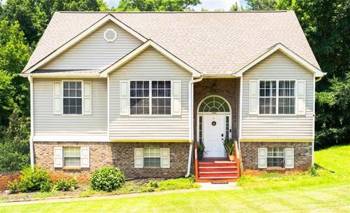 45 Avery Dr, Covington, GA, 30016-8519 | Card Image
