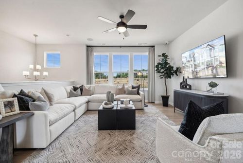 1908 Alexander Village Main Drive, Charlotte, NC, 28262 | Card Image