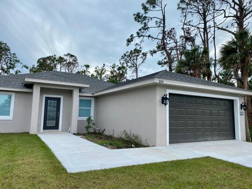 109 Swan Dr, Rotonda West, FL, 33947-2407 | Card Image