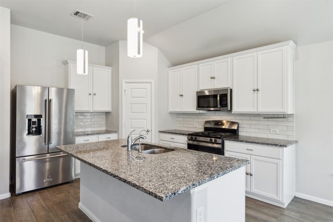 5933 Rostherne Dr, House other with 4 bedrooms, 3 bathrooms and null parking in Aubrey TX | Image 7