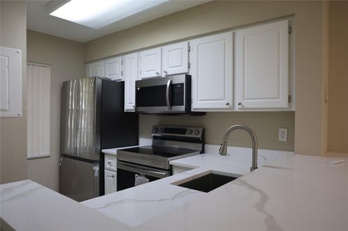 407-2228 N Cypress Bend Dr, Pompano Beach, FL, 33069-5653 | Card Image