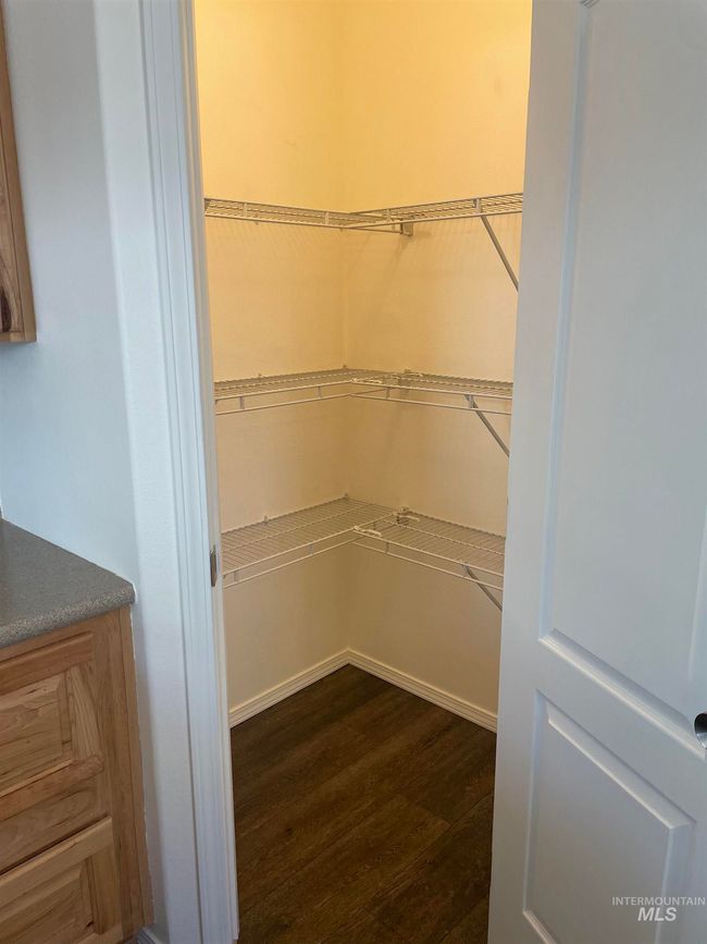 102 N Fairfield St, House other with 3 bedrooms, 2 bathrooms and null parking in Council ID | Image 22