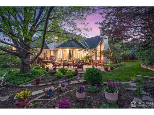 5226 Fox Hills Dr, Fort Collins, CO, 80526-4351 | Card Image