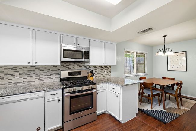 1408 Brighton Ln, House other with 4 bedrooms, 2 bathrooms and 4 parking in Austin TX | Image 6