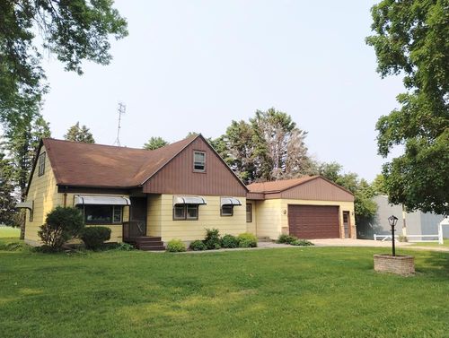 29750 State Highway 4, Sleepy Eye, MN, 56085-4102 | Card Image