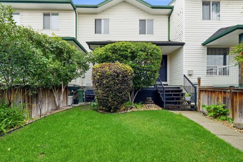 42H Green Meadow Cres, Strathmore, AB, T1P1H4 | Card Image