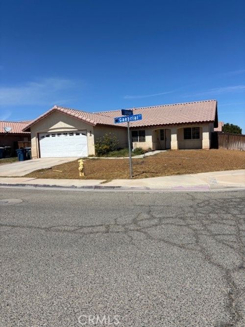 242 Gaebrial Ct, Imperial, CA, 92251-8816 | Card Image