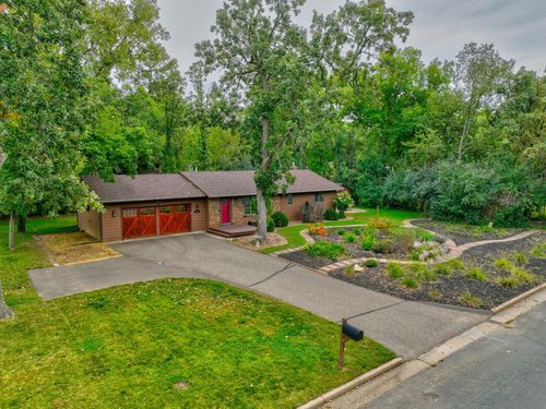 702 4th St N, Hudson, WI, 54016-1066 | Card Image