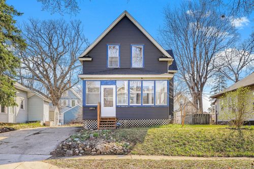 990 Como Pl, Saint Paul, MN, 55103-1317 | Card Image