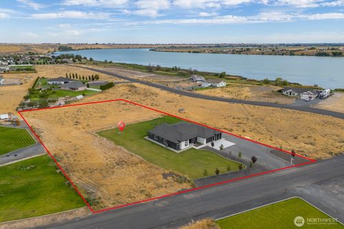 6773 Road E.2 Ne, Moses Lake, WA, 98837 | Card Image