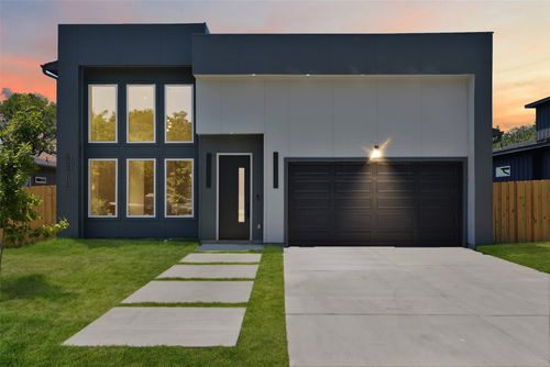 8918 Wadlington Ave, Dallas, TX, 75217-3421 | Card Image