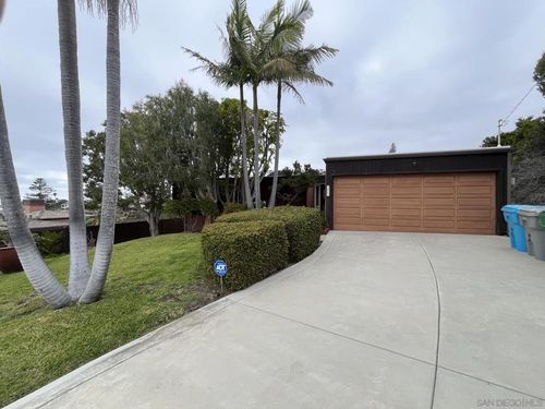 5943 La Jolla Corona Dr, La Jolla, CA, 92037-7407 | Card Image
