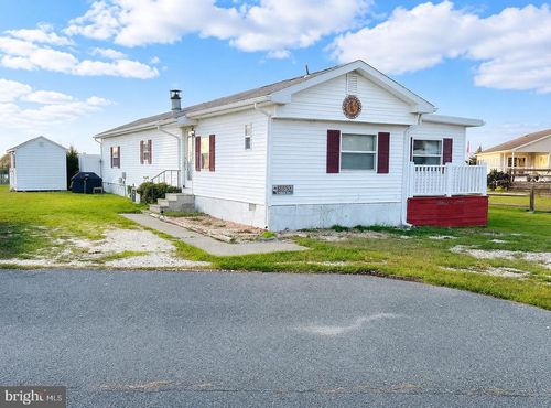 36533 Pebble, MILLSBORO, DE, 19966 | Card Image