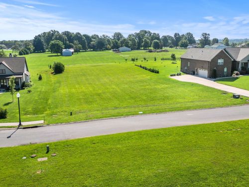 136 Wind Wood Dr, Portland, TN, 37148 | Card Image