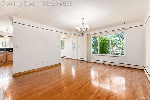 29242 Lorraine Ct, Warren, MI, 48093 | Card Image