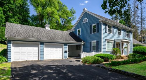 40 Crandall St, Adams, MA, 01220-2219 | Card Image
