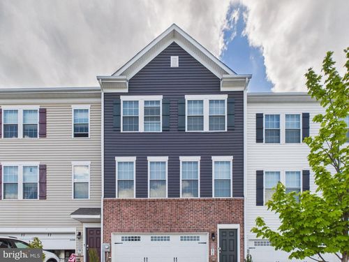 2011 Pomona Way, FREDERICK, MD, 21702-1256 | Card Image