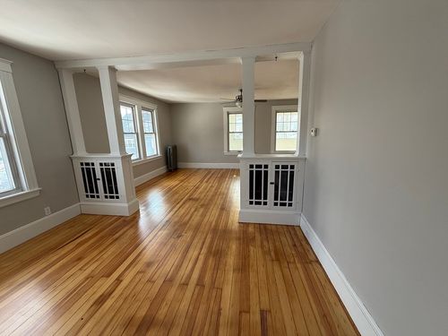 0-153 Oakland Ave, Methuen, MA, 01844-2415 | Card Image