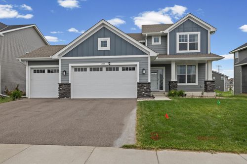 2777 Downing Ave, Shakopee, MN, 55379-5736 | Card Image