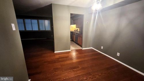 apt-d-3928 Stone Gate Dr, SUITLAND, MD, 20746-1910 | Card Image