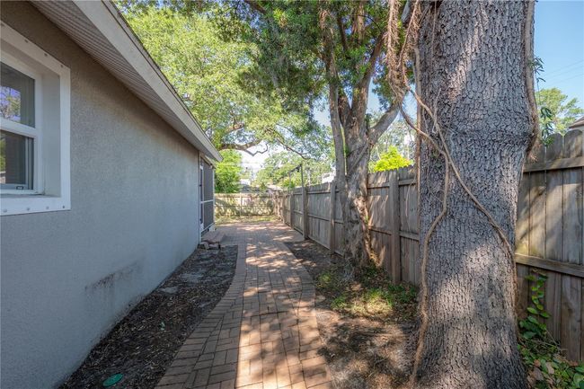 4022 N Marguerite St, House other with 4 bedrooms, 2 bathrooms and null parking in Tampa FL | Image 40