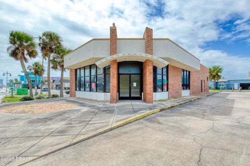 2216 S Atlantic Ave, Daytona Beach, FL, 32118-5320 | Card Image
