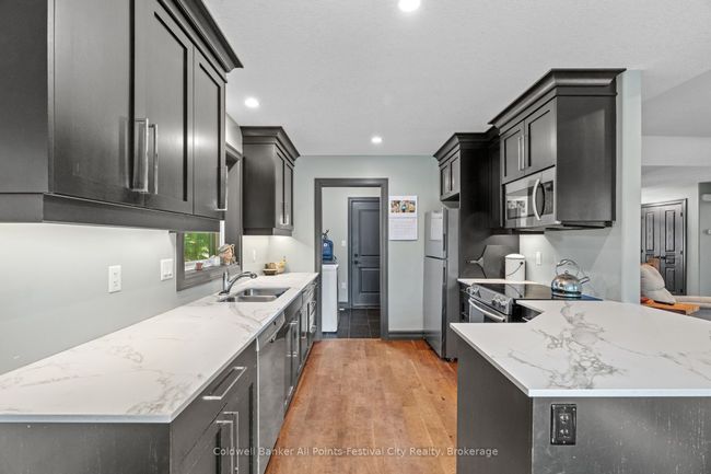 186 Hincks St, House other with 2 bedrooms, 2 bathrooms and 4 parking in Goderich ON | Image 14
