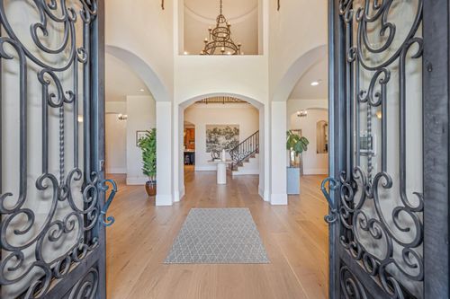 2020 Shady Trail Ln, Rocklin, CA, 95765-4634 | Card Image