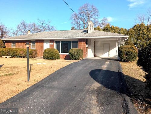 7690 Daniel Dr, HARRISBURG, PA, 17112-3713 | Card Image