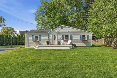 12 Pleasant Cir, Canton, MA, 02021-2612 | Card Image