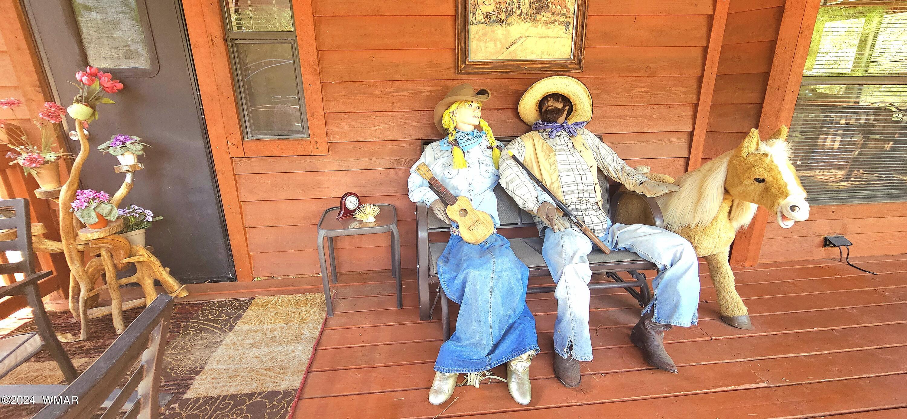Elizabeth Ave, Show Low, AZ 85901