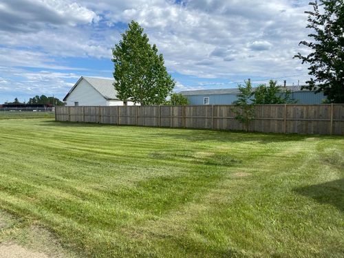 5605 49 St, Grimshaw, AB, T0H1W0 | Card Image