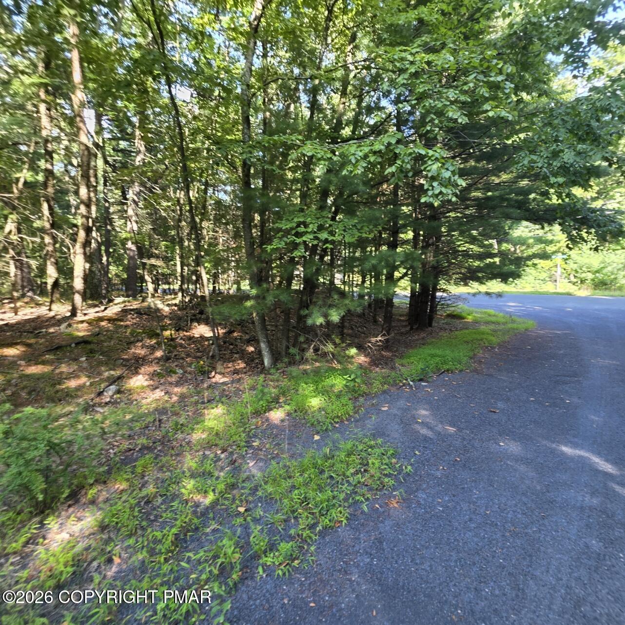 Land in Dingmans Ferry 3