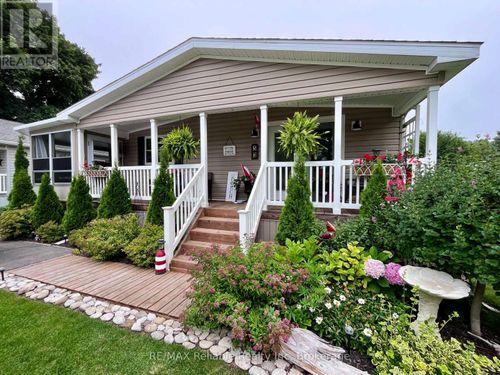 52 Cherokee Lane, Goderich, ON, N7A3Y2 | Card Image