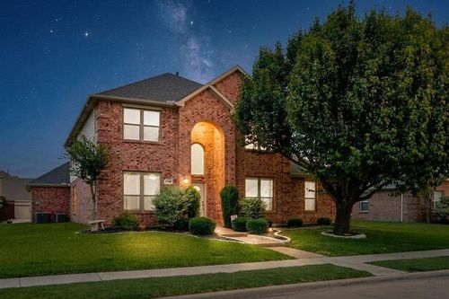 5700 White Pine Dr, Mckinney, TX, 75070-6278 | Card Image