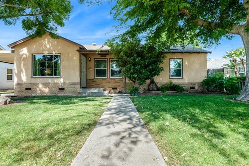 621 N N Place, Tulare, CA, 93274 | Card Image