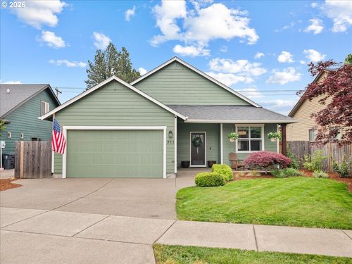 711 Pintail St Ne, Silverton, OR, 97381-2527 | Card Image