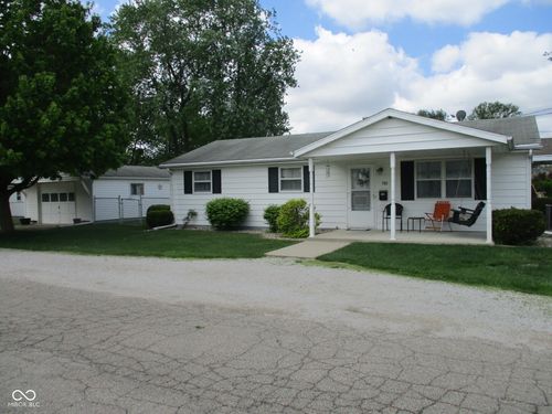 705 Virginia St, Crawfordsville, IN, 47933-3075 | Card Image