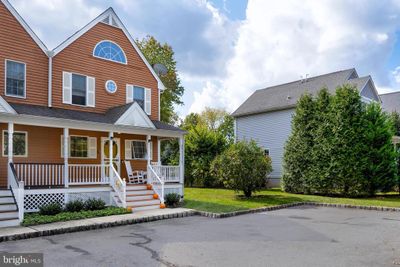 39 Lafayette Street, Home with 2 bedrooms, 1 bathrooms and null parking in HOPEWELL NJ | Image 2