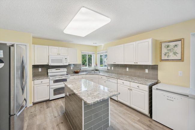 2853 Chaseway Dr, House other with 4 bedrooms, 4 bathrooms and null parking in Ann Arbor MI | Image 13